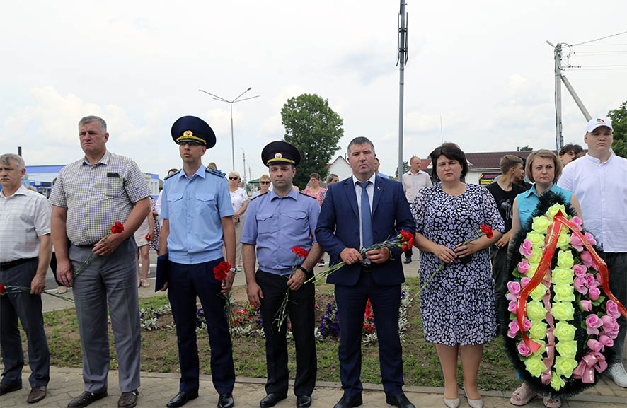 Митинк Копыль 1.jpg Митинк Копыль 1.jpg