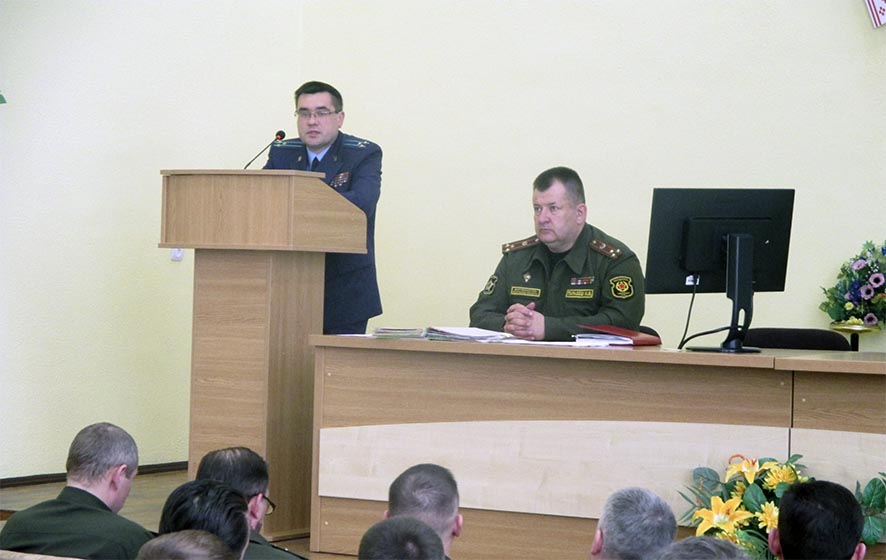 Шоков профмероприят в облвоенком 4.jpg Шоков профмероприят в облвоенком 4.jpg