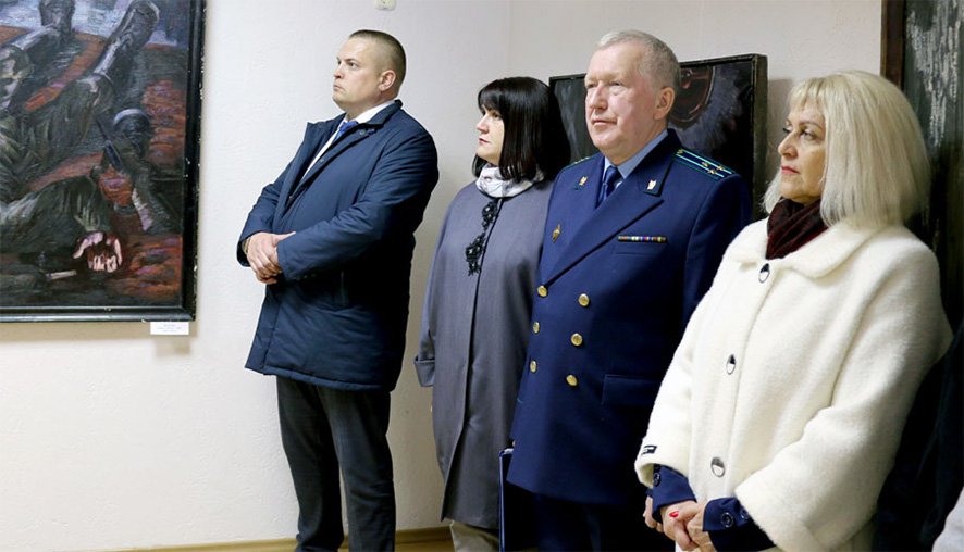 Слуцк открытие экспозиции 3.jpg Слуцк открытие экспозиции 3.jpg