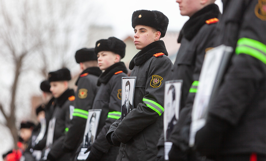 Остров слез митинг-реквием (7).jpg Остров слез митинг-реквием (7).jpg