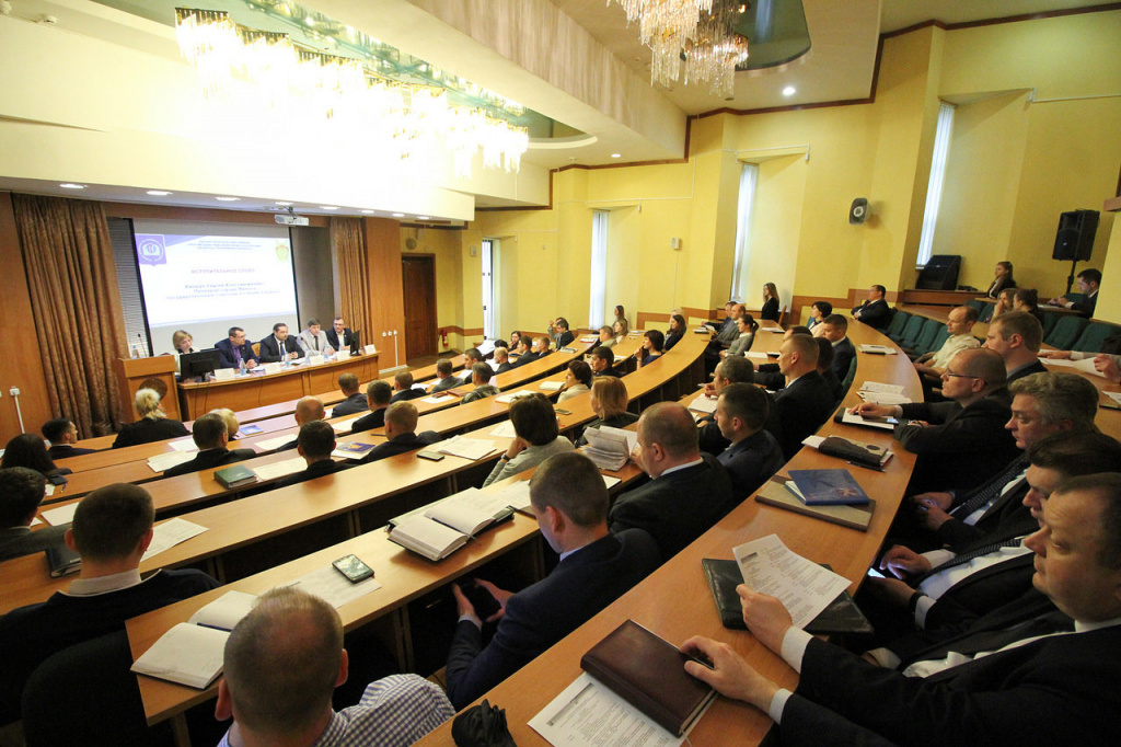 Минск - семинар в Академии 2.JPG