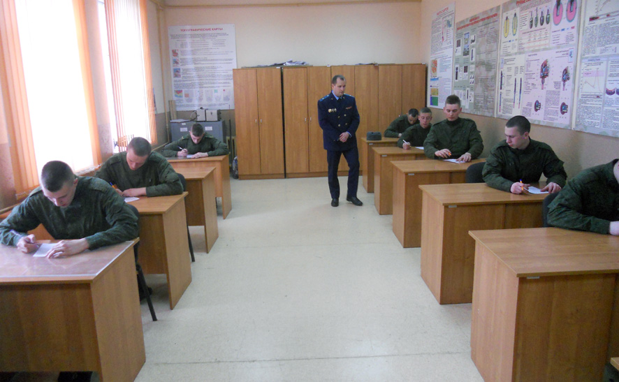 Мониторинг в 740 зенитном ракетном полку 2.jpg Мониторинг в 740 зенитном ракетном полку 2.jpg