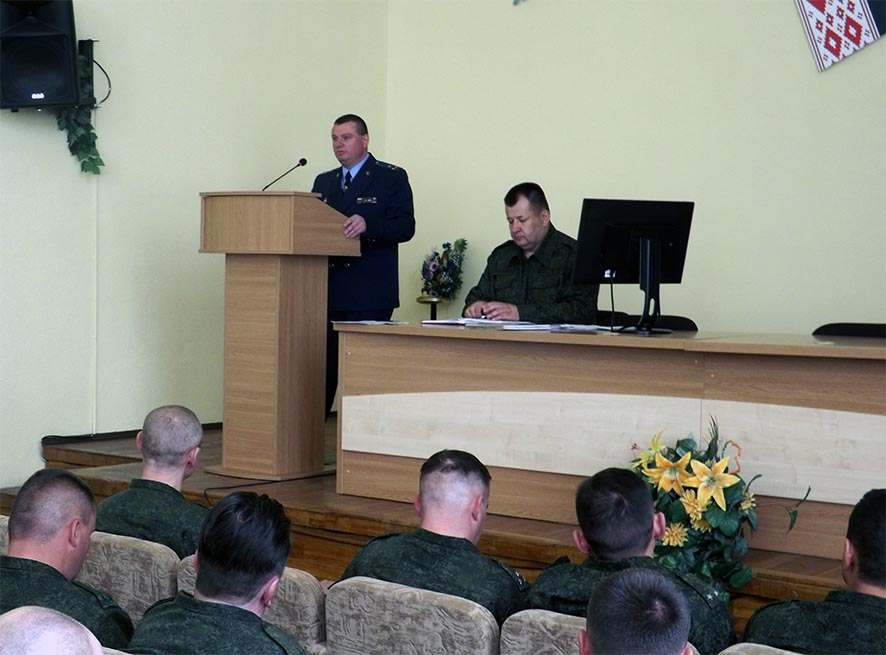 Щетько встреча с военкомами 2.jpg Щетько встреча с военкомами 2.jpg