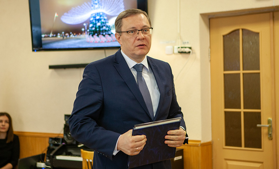Центр 5.jpg Центр 5.jpg