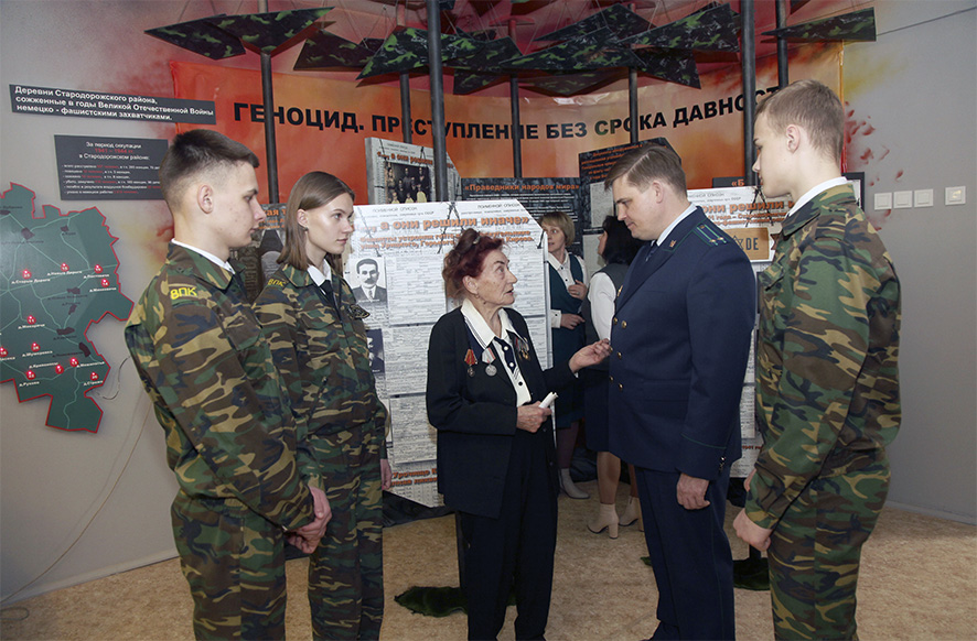 Открыт экспозиц о геноцид в Старые Дороги.jpg