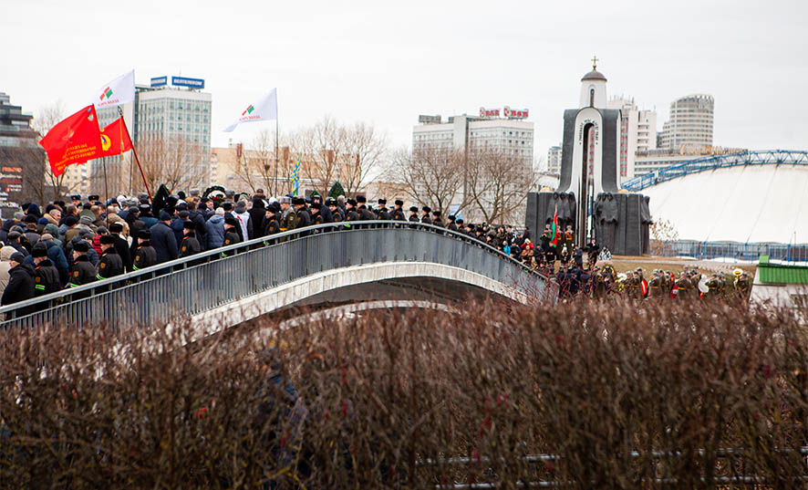 Остров слез митинг-реквием (12).jpg Остров слез митинг-реквием (12).jpg