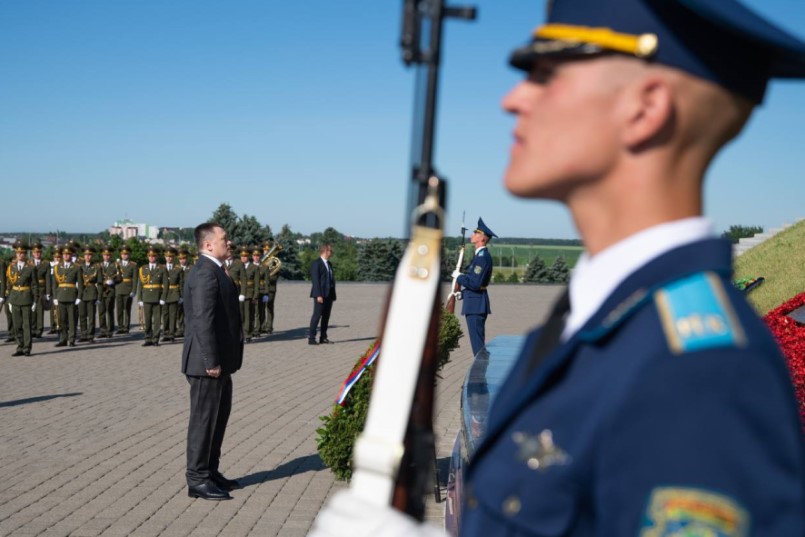 ГП РФ Возложение.jpg