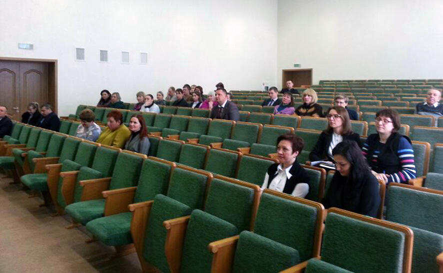Встреча с трудовым коллективом Агрокомбинате Дзержинский 3.jpg Встреча с трудовым коллективом Агрокомбинате Дзержинский 3.jpg